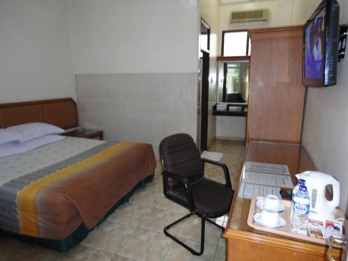 Langensari Hotel Cirebon Luaran gambar