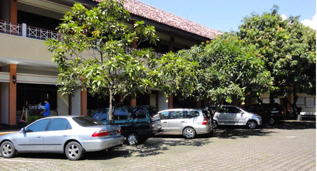 Langensari Hotel Cirebon Luaran gambar